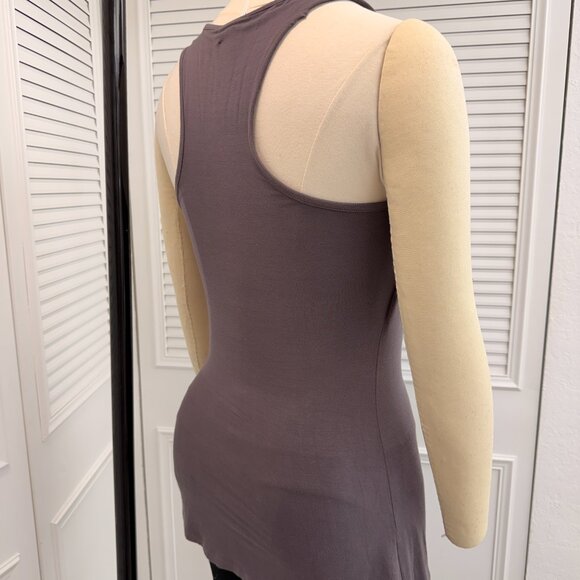 Vintage Cache Grey Top w/ Stones Sz. S (M) Sleeveless Figure Flattering - Picture 11 of 16